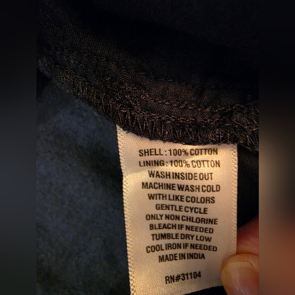 Crown & Ivy Women's Navy Eyelet Peasant Top - Size XL - Picture 5 of 9